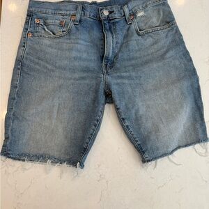 Levi’s 412 Men’s Slim Denim Shorts Cut Off Light Wash Size W33